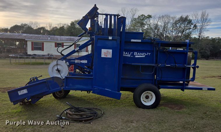 image for item DU2660 GFC Bale Band-It 100 small square baler