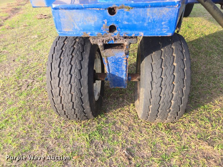 image for item DU2660 GFC Bale Band-It 100 small square baler