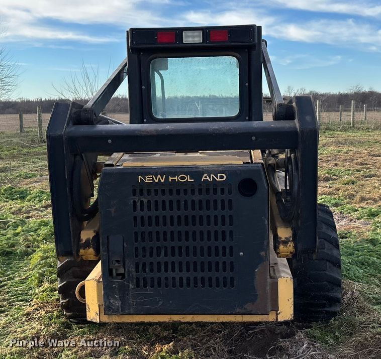 image for item DW7394 1997 New Holland L865 Turbo skid steer loader