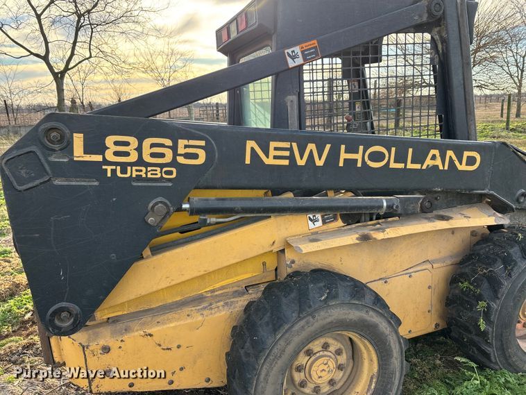 image for item DW7394 1997 New Holland L865 Turbo skid steer loader