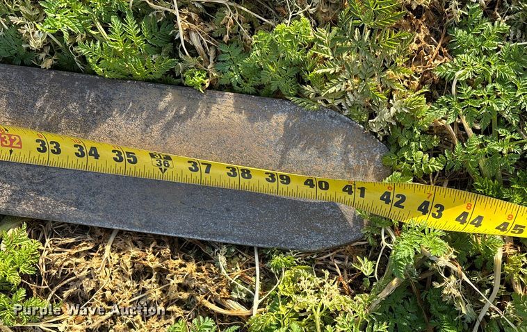 image for item DW7394 1997 New Holland L865 Turbo skid steer loader