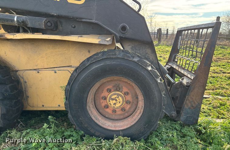 image for item DW7394 1997 New Holland L865 Turbo skid steer loader