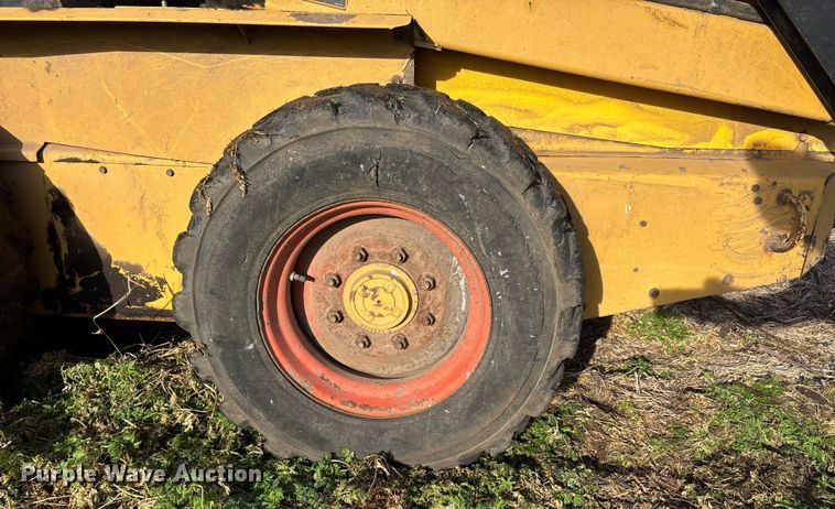 image for item DW7394 1997 New Holland L865 Turbo skid steer loader