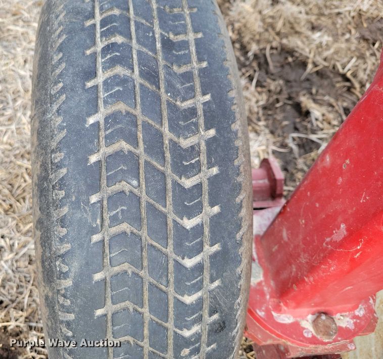 image for item EA2759 Case WRX301 hay rake