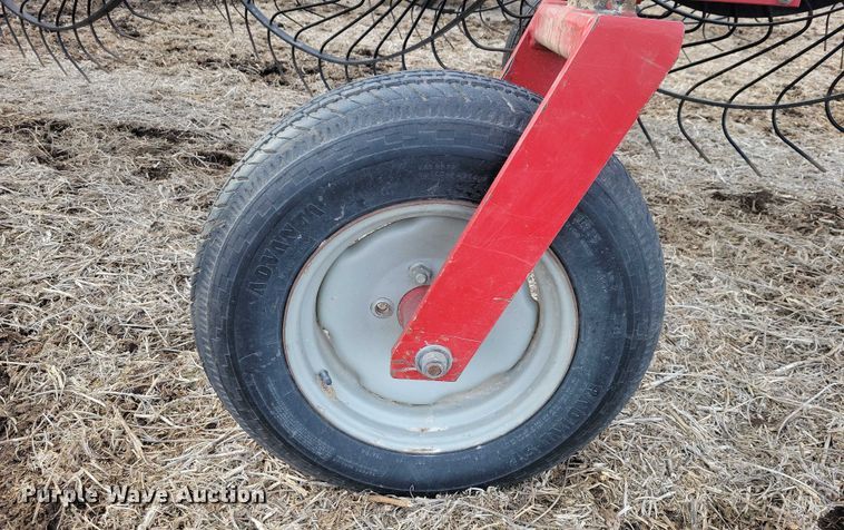 image for item EA2759 Case WRX301 hay rake