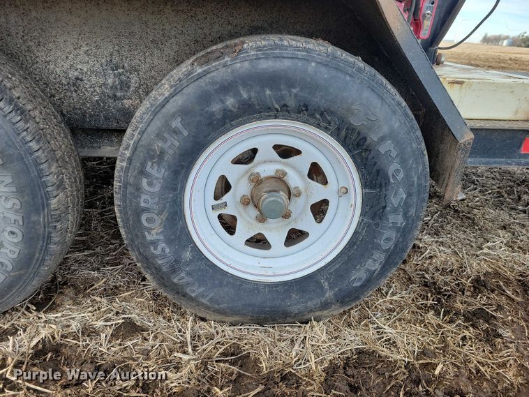 image for item EA2761 1999 Friesen 240 seed tender