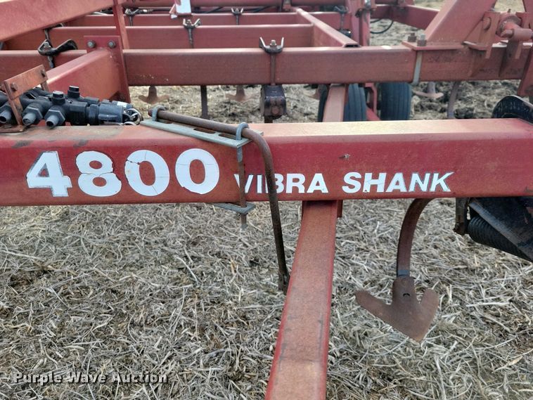 image for item EA2762 Case IH 4800 field cultivator