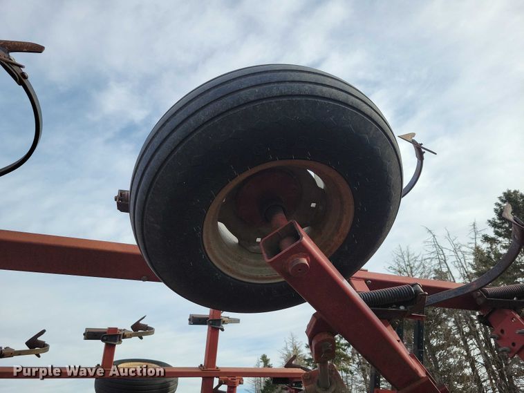 image for item EA2762 Case IH 4800 field cultivator
