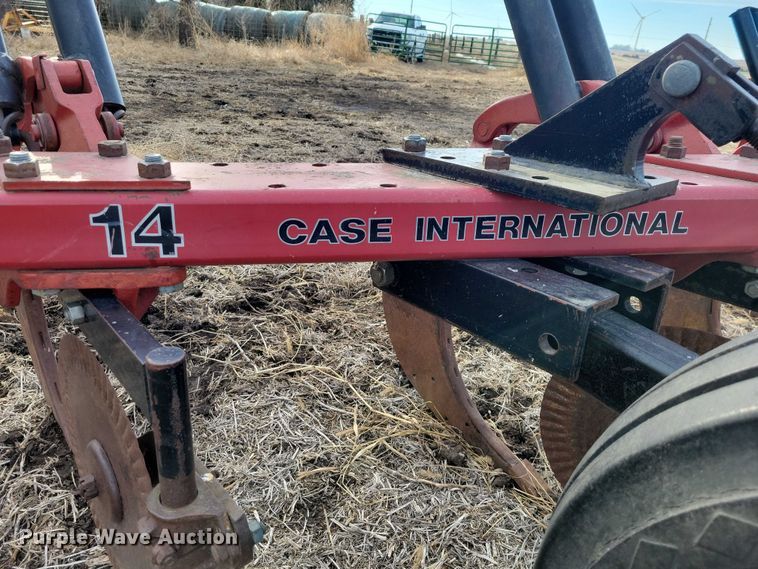 image for item EA2763 Case IH 14 ripper