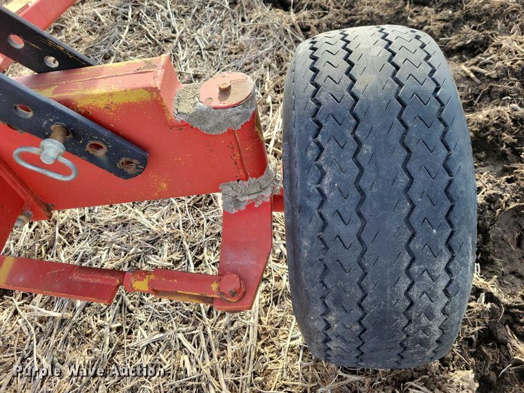 image for item EA2764 Unverferth header trailer