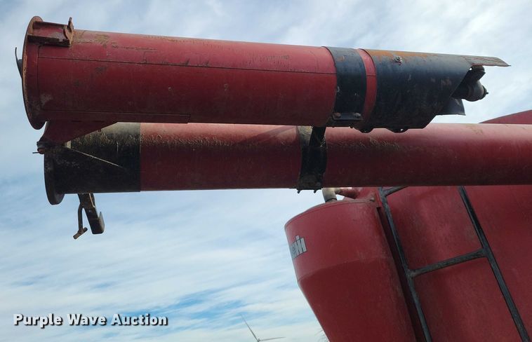 image for item EA2788 Case IH 1250 feed grinder/mixer