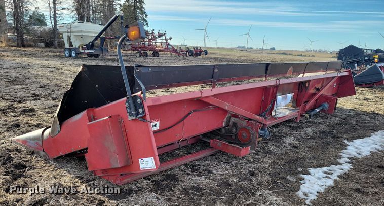 image for item EA2789 Case 1084 corn head