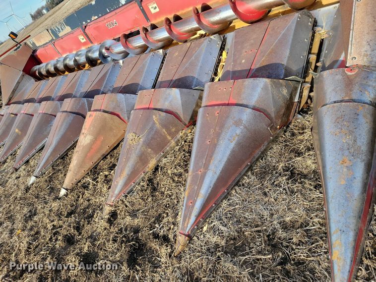 image for item EA2789 Case 1084 corn head