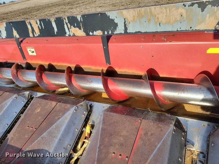 image for item EA2789 Case 1084 corn head