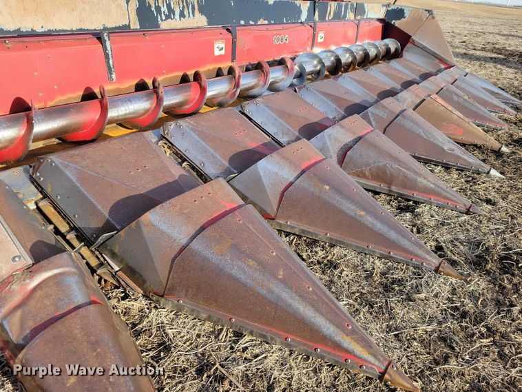 image for item EA2789 Case 1084 corn head