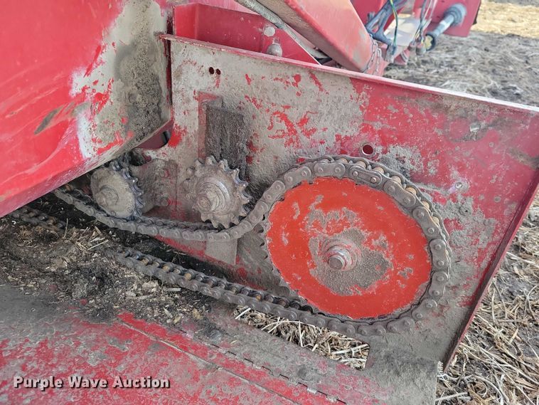 image for item EA2789 Case 1084 corn head