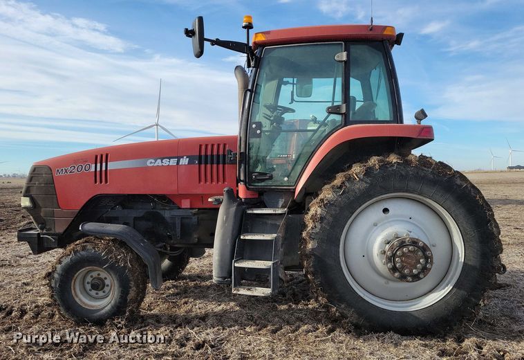 image for item EA2793 2001 Case IH MX200 tractor