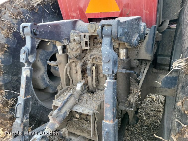 image for item EA2793 2001 Case IH MX200 tractor