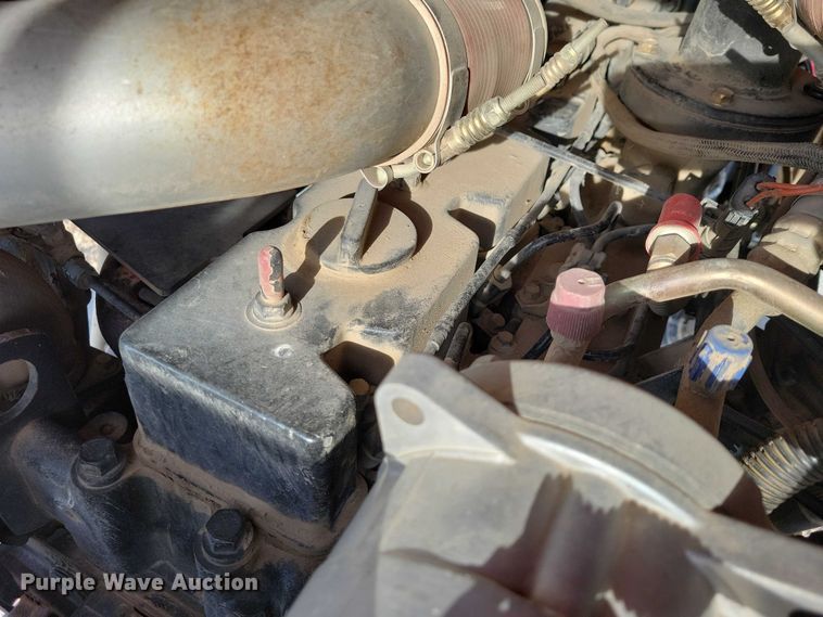 image for item EA2793 2001 Case IH MX200 tractor