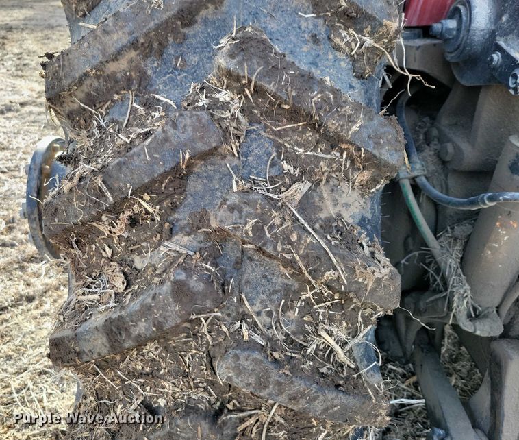 image for item EA2793 2001 Case IH MX200 tractor