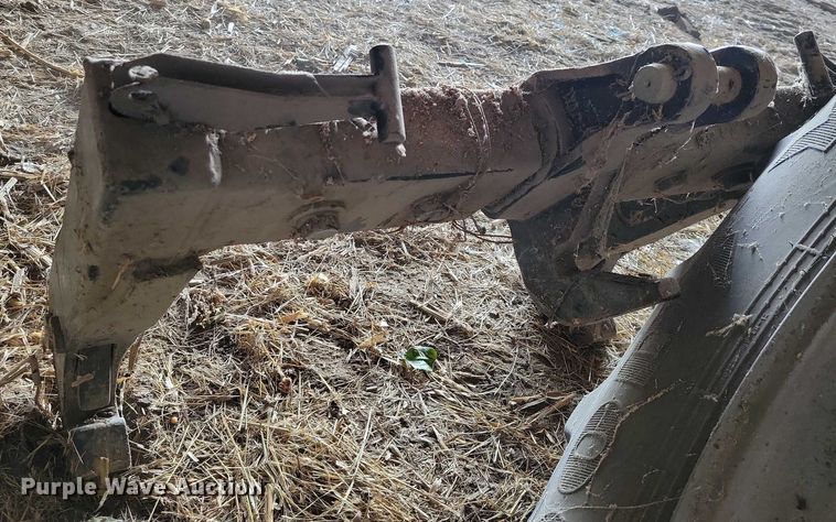 image for item EA2793 2001 Case IH MX200 tractor