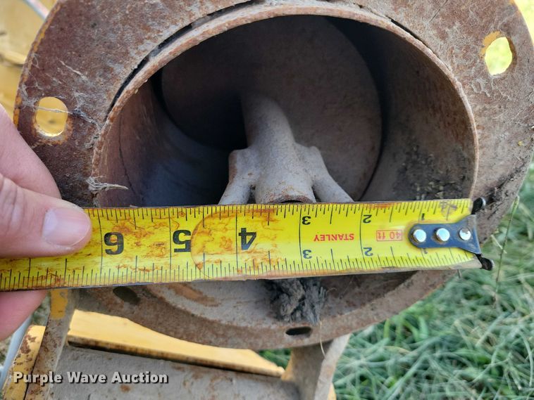 image for item EA2794 Power Flite seed auger/ head mover