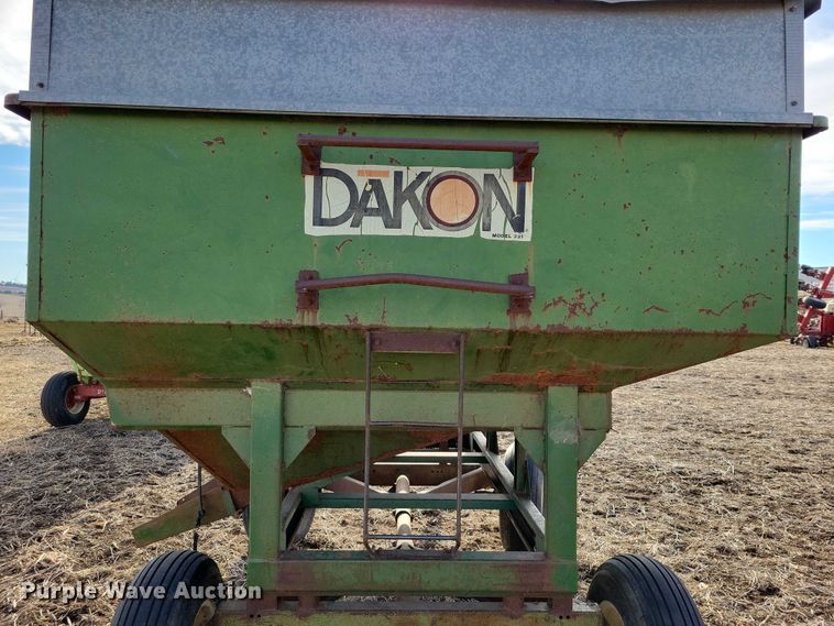 image for item EA2799 (2) gravity wagons