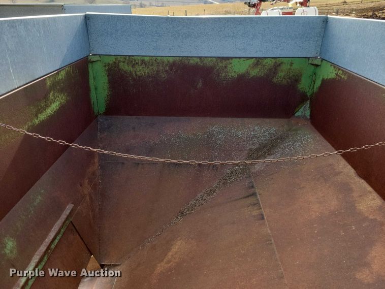 image for item EA2799 (2) gravity wagons