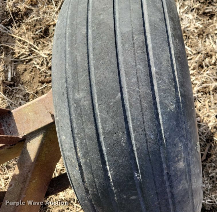 image for item EA2799 (2) gravity wagons