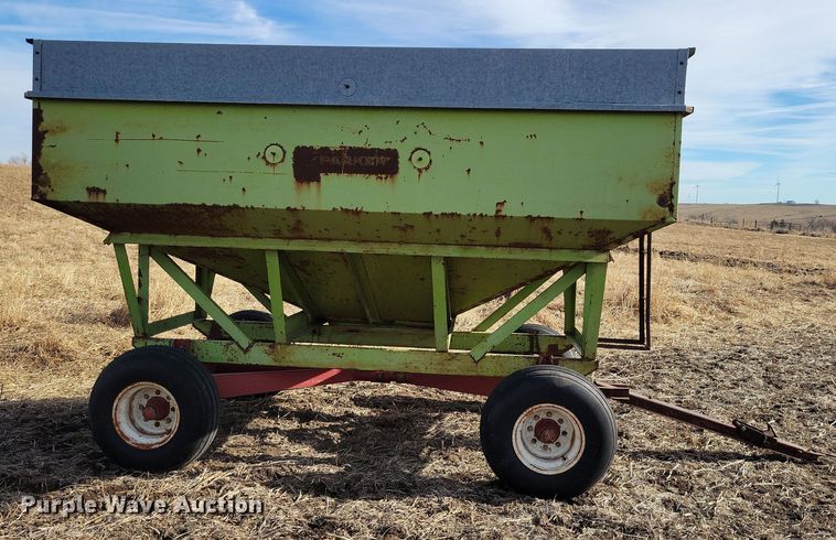 image for item EA2800 Parker gravity wagon