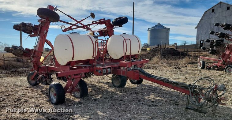 image for item EA2801 Case IH 955 Cyclo Air planter