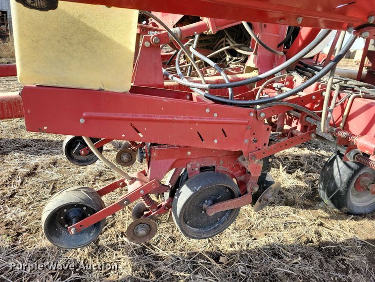 image for item EA2801 Case IH 955 Cyclo Air planter