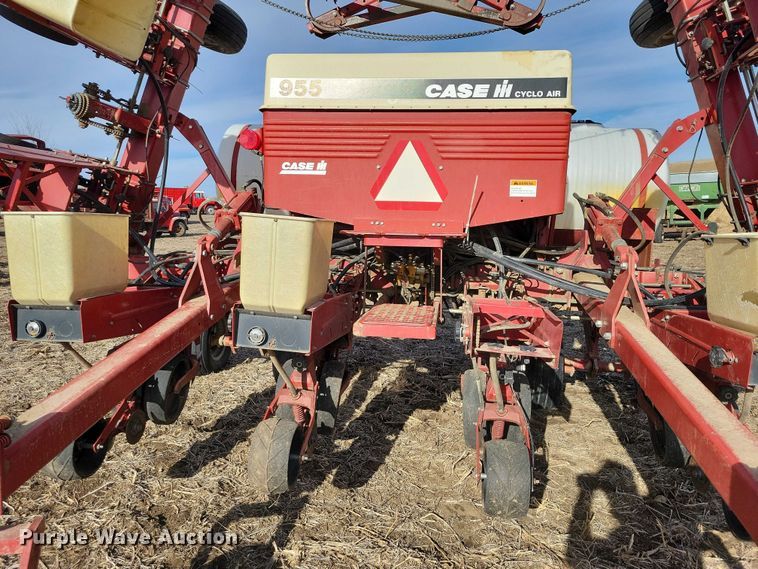 image for item EA2801 Case IH 955 Cyclo Air planter