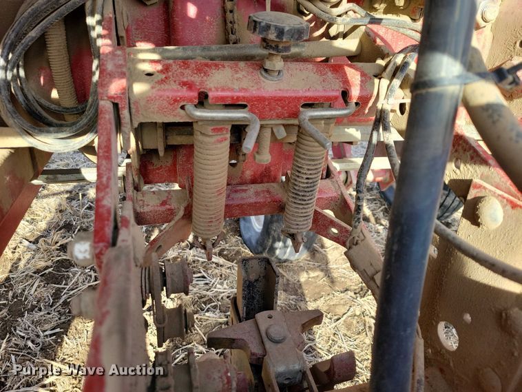 image for item EA2801 Case IH 955 Cyclo Air planter