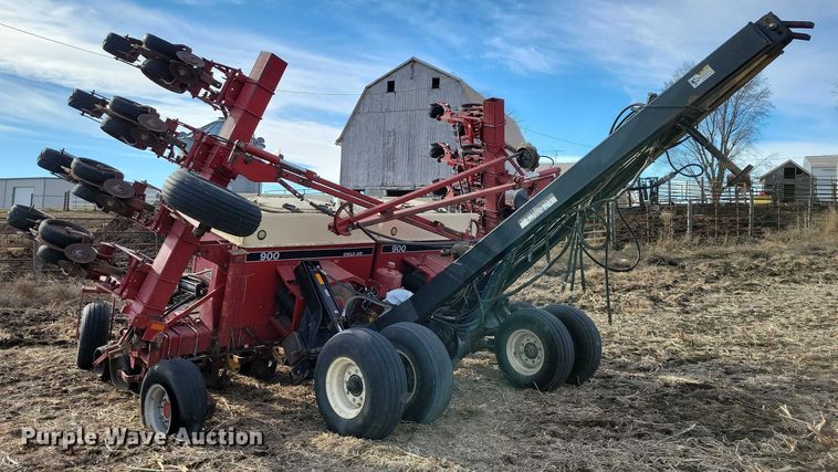 image for item EA2802 Case IH 900 Cyclo Air planter