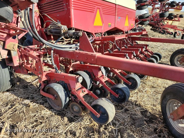image for item EA2802 Case IH 900 Cyclo Air planter