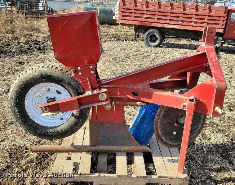 image for item EA2803 Gopher Getter Rodent plow