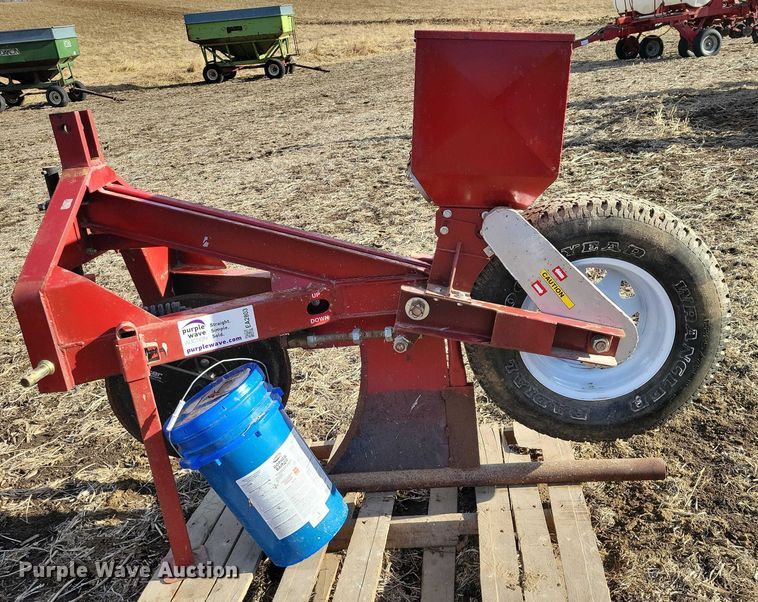 image for item EA2803 Gopher Getter Rodent plow