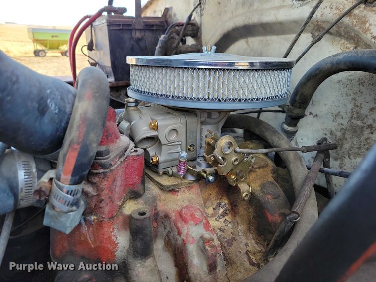 image for item EA2804 1970 International Loadstar 1600 grain truck