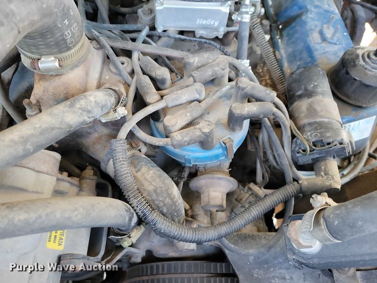 image for item EA2806 1980 Ford F700 grain truck