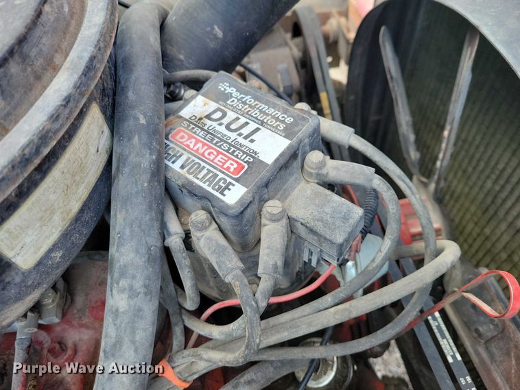 image for item EA2807 1979 IH S1700 grain truck