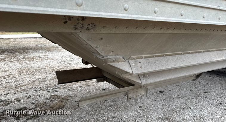 image for item EN0180 1997 Timpte Super hopper grain trailer