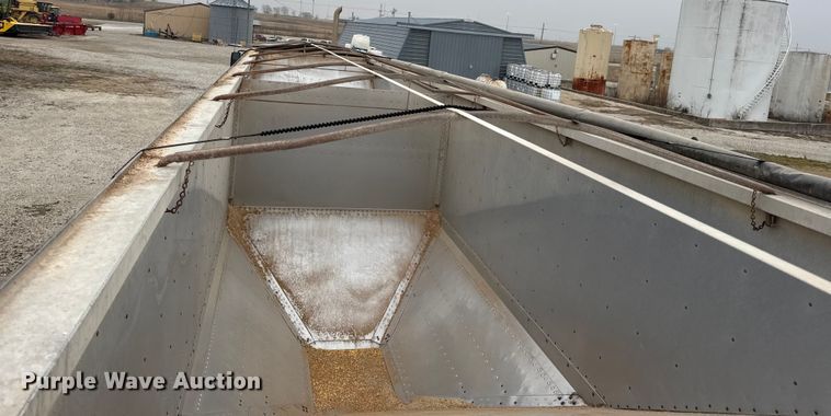 image for item EN0180 1997 Timpte Super hopper grain trailer