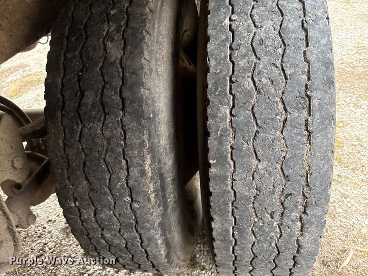 image for item EN0180 1997 Timpte Super hopper grain trailer