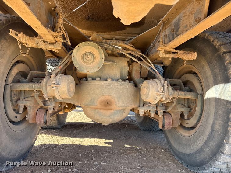 image for item EP2728 1985 AM General M931A1 feed mixer truck