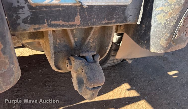 image for item EP2728 1985 AM General M931A1 feed mixer truck