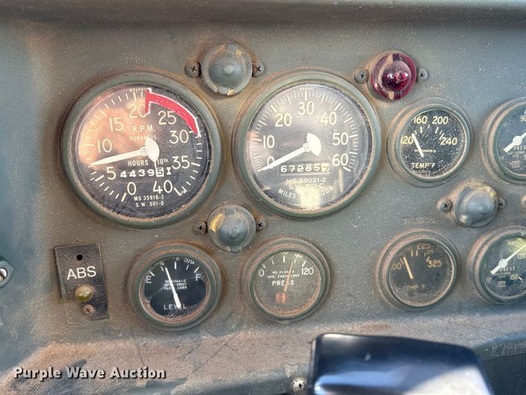 image for item EP2728 1985 AM General M931A1 feed mixer truck