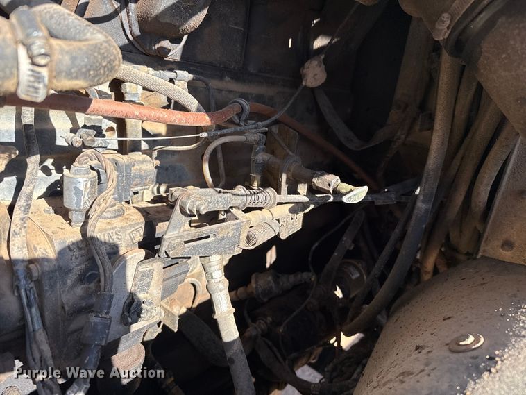 image for item EP2728 1985 AM General M931A1 feed mixer truck