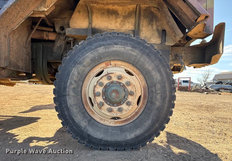 image for item EP2728 1985 AM General M931A1 feed mixer truck