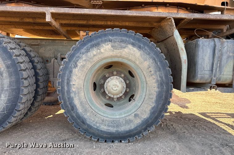 image for item EP2728 1985 AM General M931A1 feed mixer truck